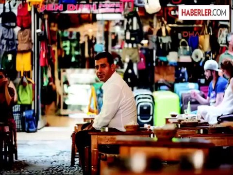 Demirtaş'ın Seçim Sloganlarından : Bir Cumhurbaşkanı Düşünün Bağlamadan Başka Bir Şey Çalmıyor