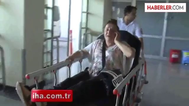 Turistleri Taşıyan Otobüs Devrildi: 29 Yaralı