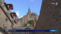 Le Mont-Saint-Michel entièrement cerné par les eaux grâce aux grandes marées