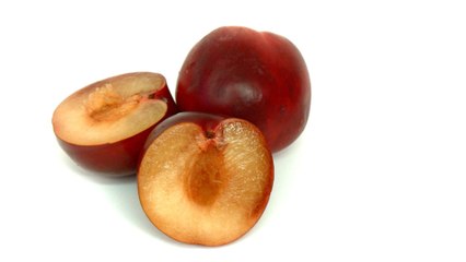 How to Pit a Plum: Howdini Hacks