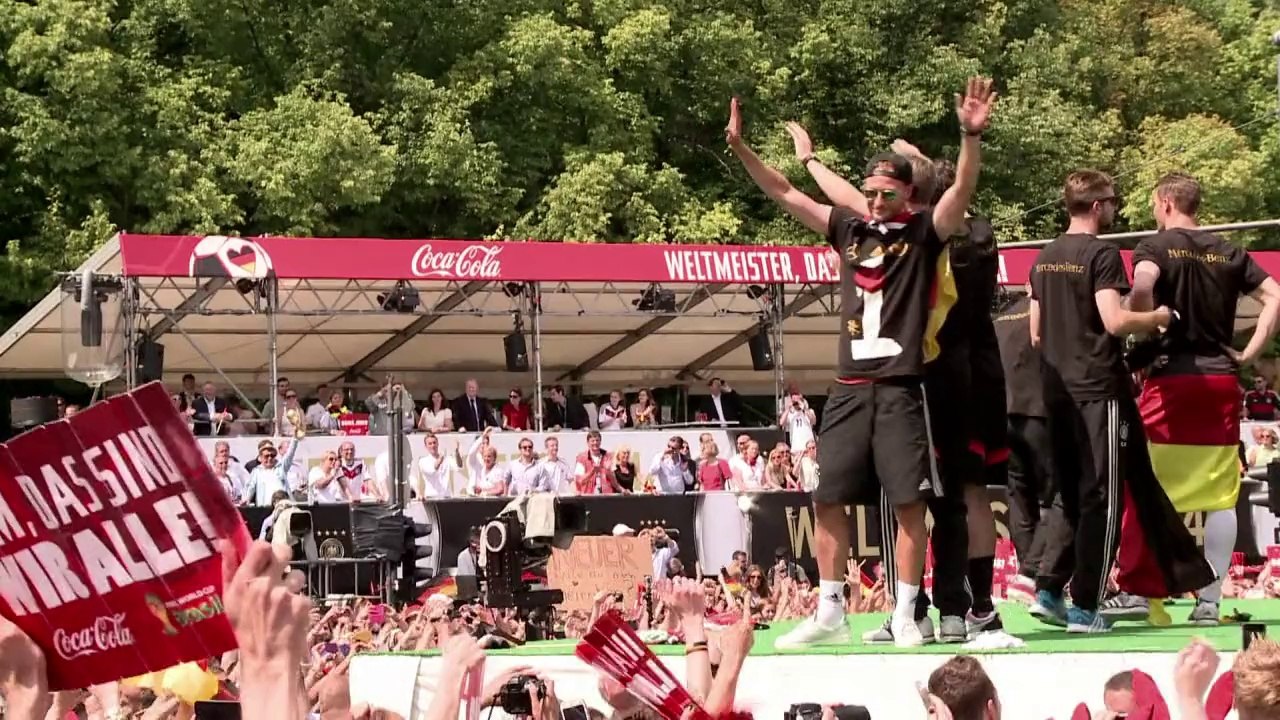 La "Nationalmannschaft" championne du monde acclamée à Berlin