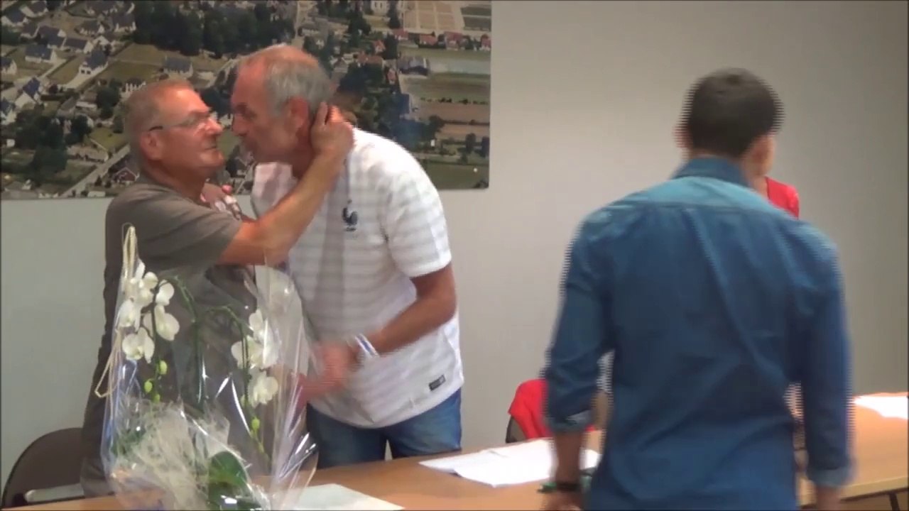 AG 2014 - Hommage à l'un des fondateurs du club en 1968 !