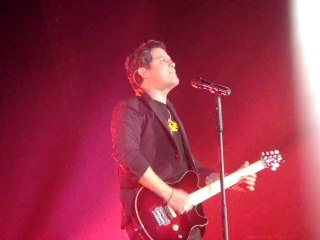 Alejandro Sanz - Llamando a la Mujer Accion