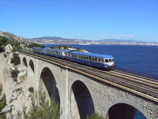 Train Spécial de l'AP 2800 sur la Côte bleue