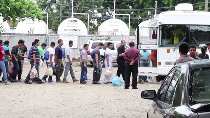 Deportados de EEUU llegan a Honduras