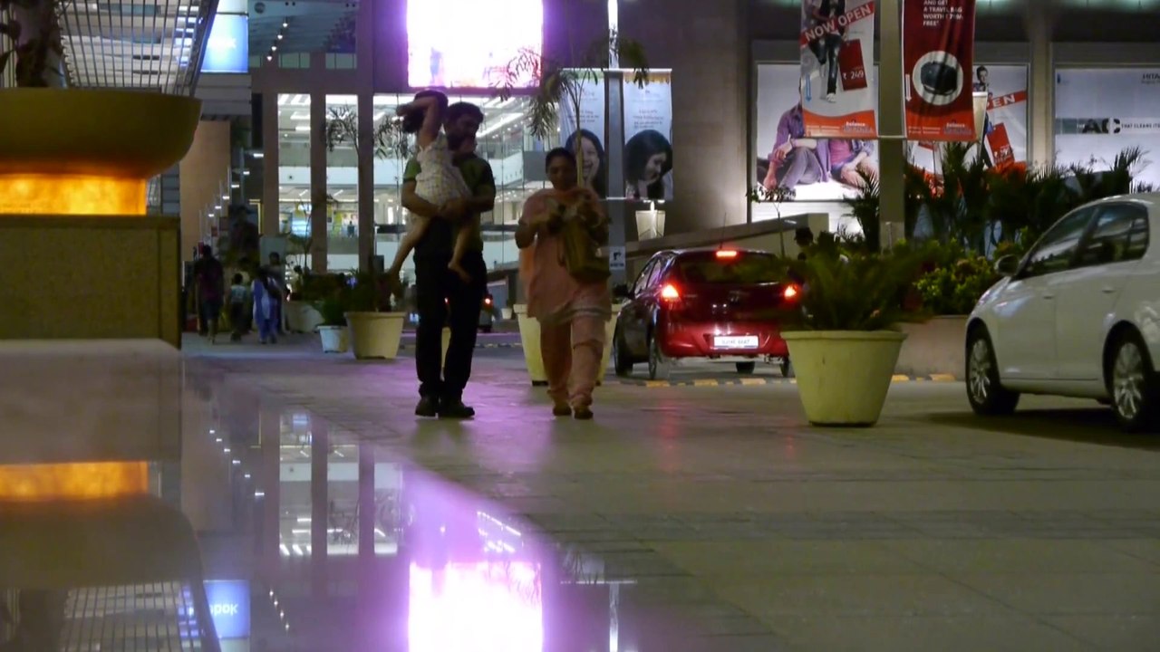 alphaONE Mall Ahmedabad- April 2012 Ahmedabad (India)