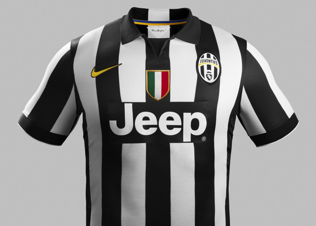 Les nouveaux maillots domicile et extérieur de la Juventus !