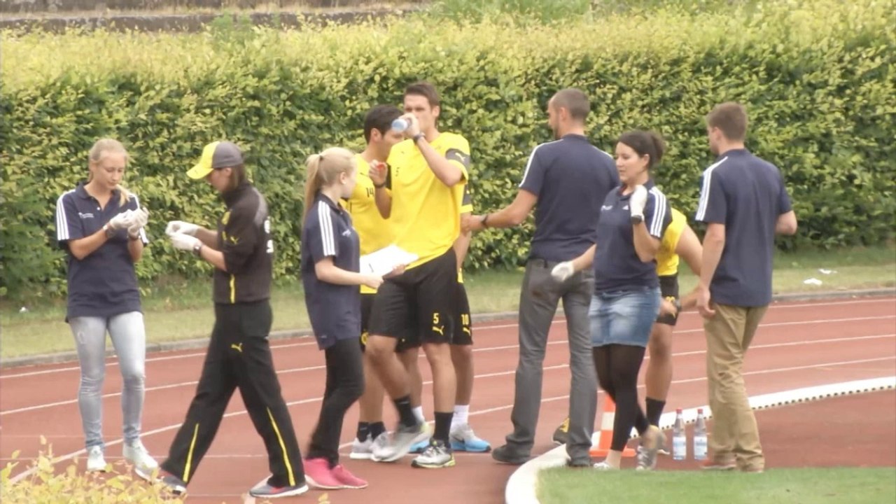 Klopp gewinnt und gratuliert Weltmeistern