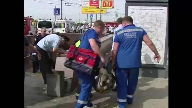 Al menos 22 muertos y más de 150 heridos tras descarrilamiento de tren en Moscú