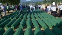 L'Olanda condannata a pagare per i musulmani di Srebrenica lasciati ai Serbobosniaci di Mladic