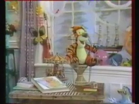 Les Aventures de Winnie l'Ourson générique (1ère version Jean Rochefort)
