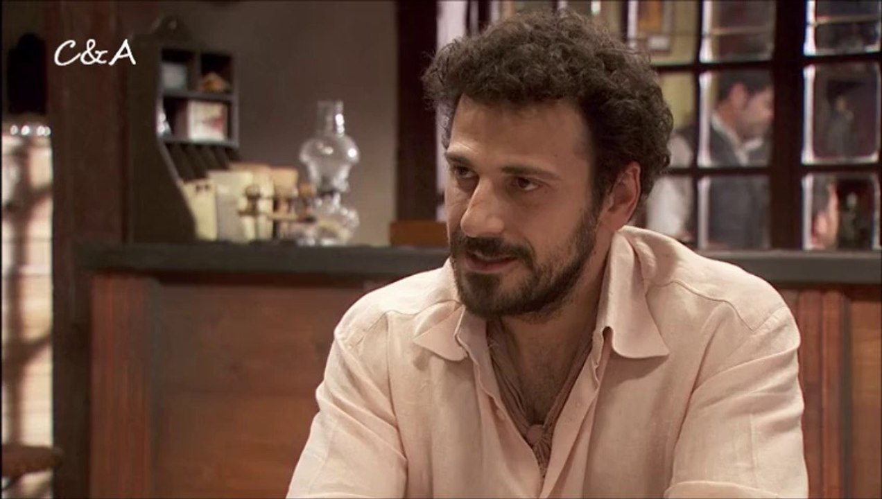Momentos C&A: Conrado en confidencias con Gonzalo sobre su encuentro con Aurora en el dispensario
