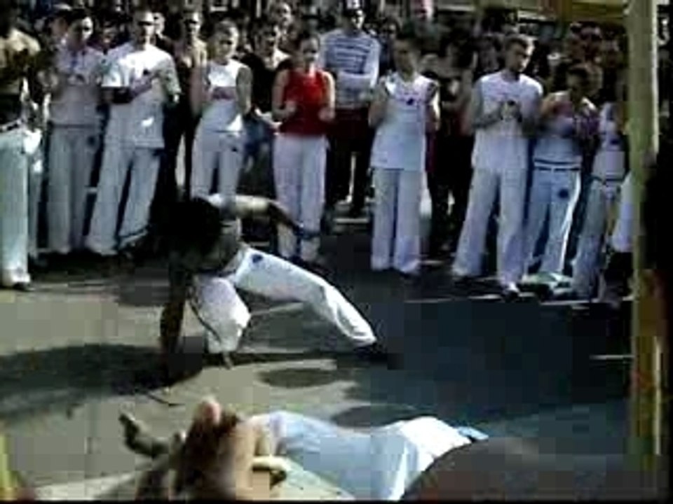 festival avignon 2006 de "capoeira"2"