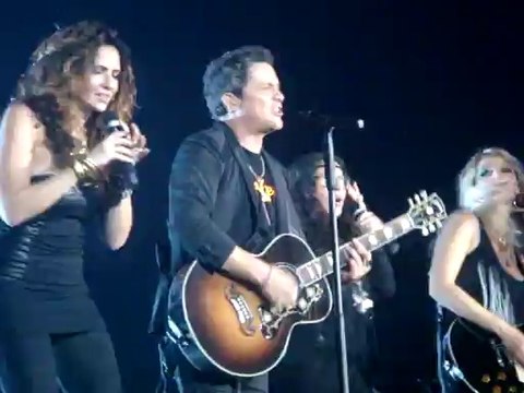 Alejandro Sanz - La Musica No Se Toca (end)