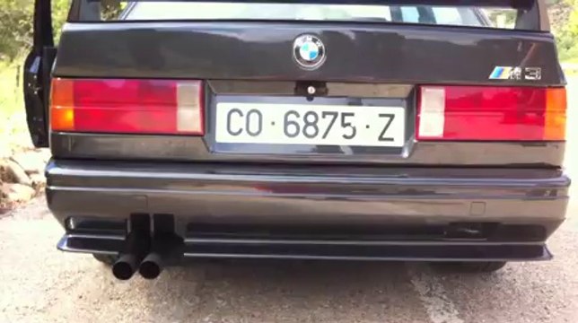 BMW M3 E30 sonido motor