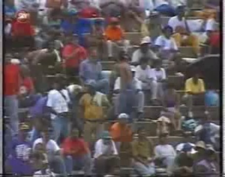 Famous cricket fight- CURTLY AMBROSE vs STEVE WAUGH- Trinidad 1995 3rd test