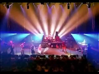 Hladno Pivo - Par Pitanja (with lyrics)