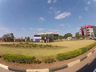 Mariage sur un rond-point - Lusaka