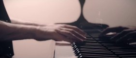 Une cover piano magnifique de Problem - Ariana Grande