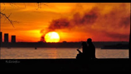 Sensizliğin Ayazı Vurur Soluma - Emel Bayrak