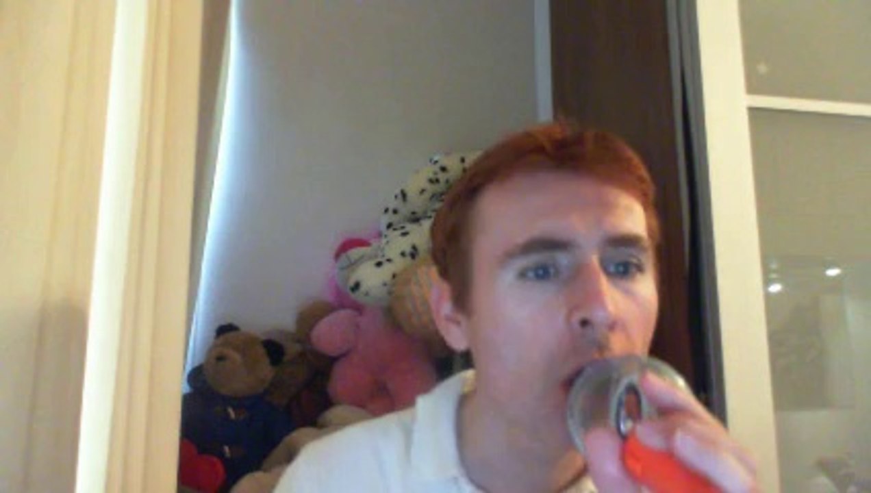 Wiwi égratigne "tu en as fait trop" de Georges Bloch