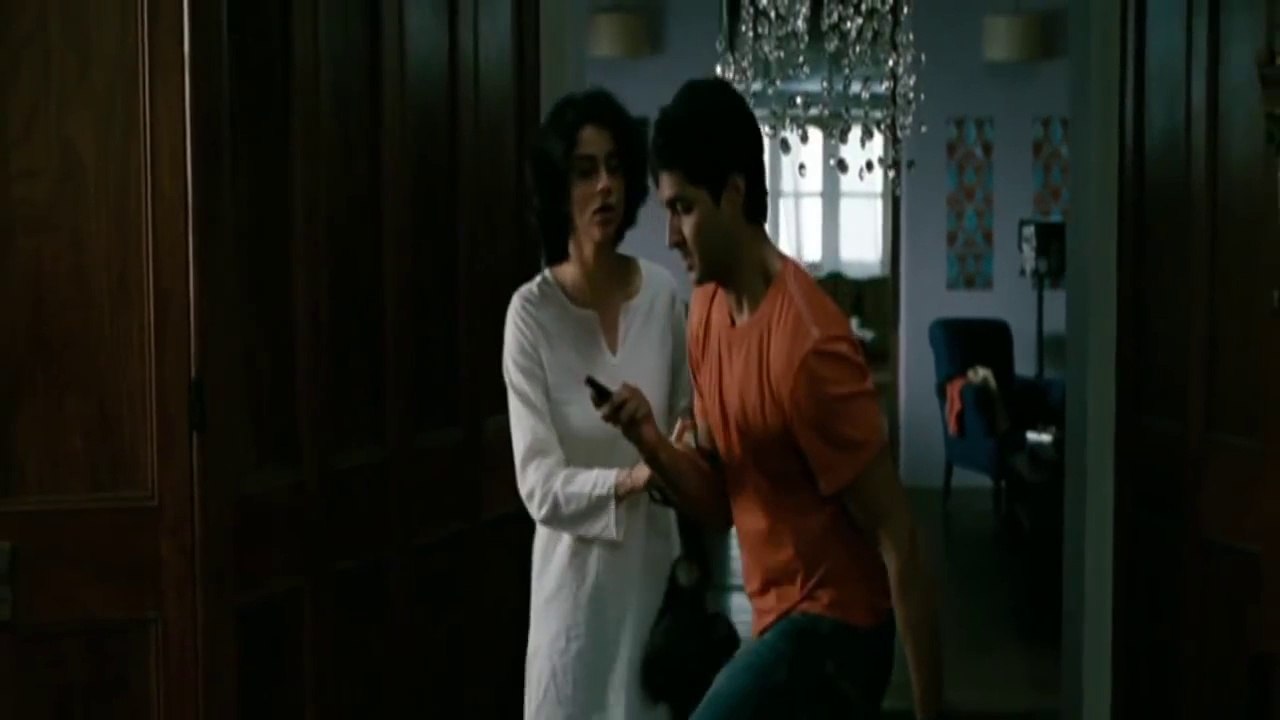 Gul Panag and Purab Kohli Kiss in Bed _ Fatso Movie _ Bollywood Intimate Scenes