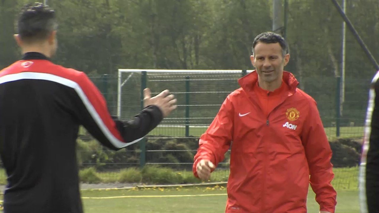 Man Utd - Van Gaal a du pain sur la planche