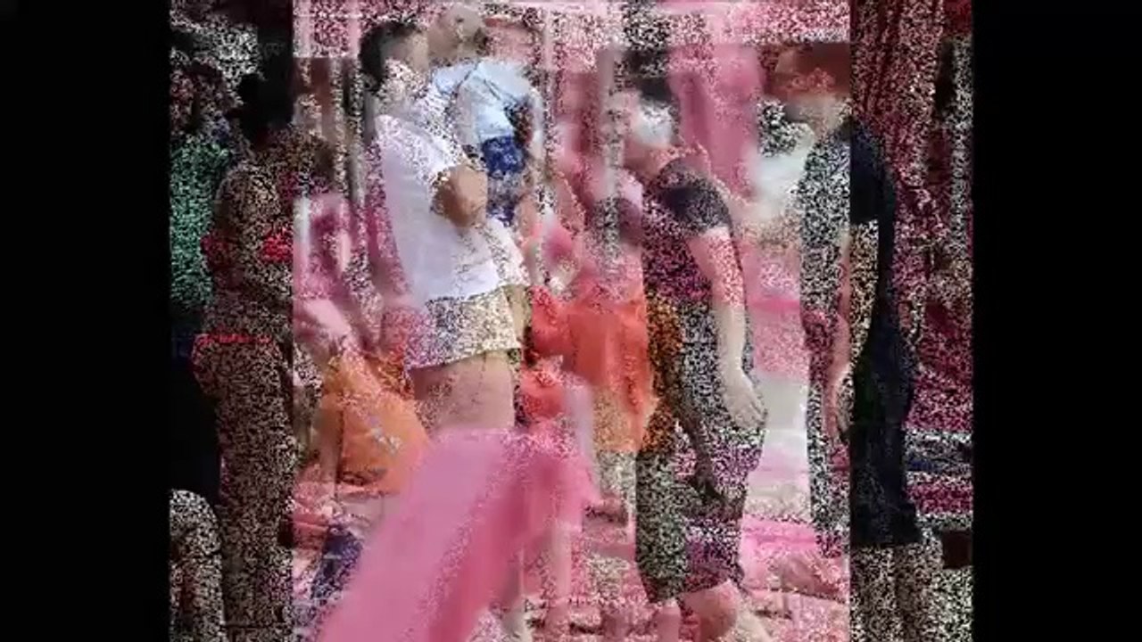 Dutch footballer Robin Van Persie shows off his buff body on Barbados