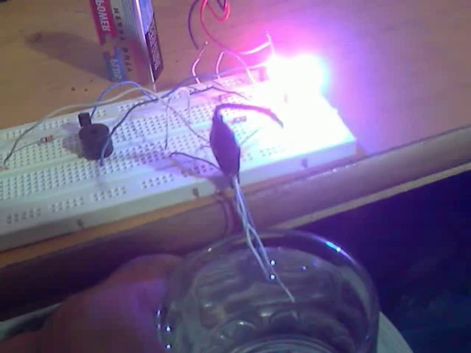 Water Level Indicator on Breadboard