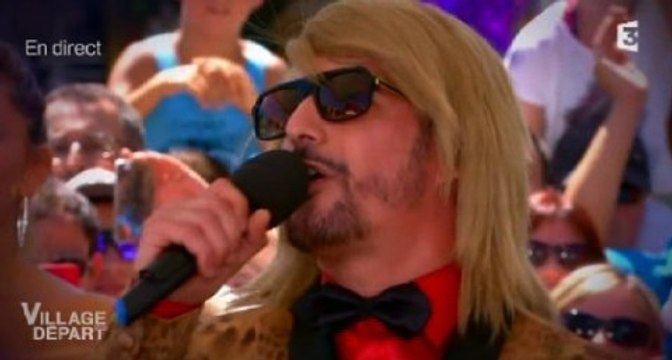 Sébastien Patoche met le feu dans Village Départ - ZAPPING PEOPLE DU 18/07/2014