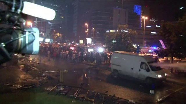 Turkish protesters target Israeli embassy and consulate