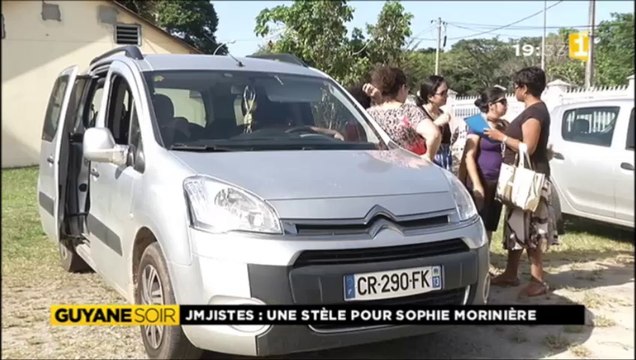 Départ des jeunes catholiques
