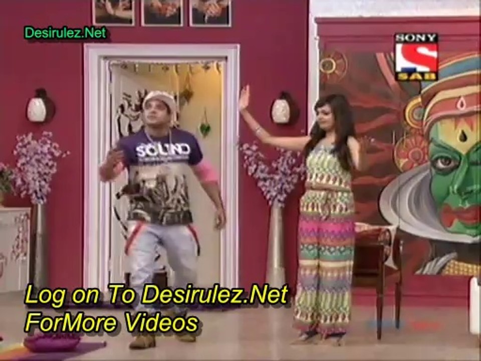 Tu Mere Agal Bagal Hai 18th July 2014 Part1