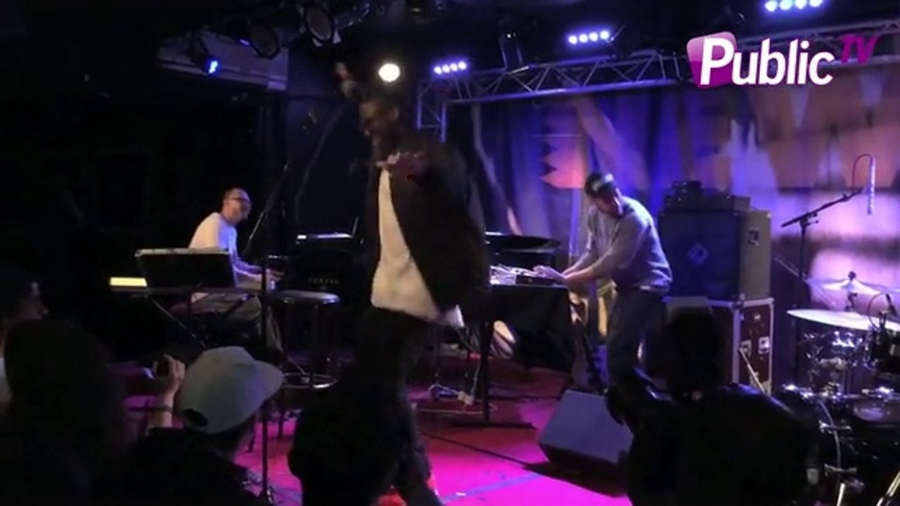 Exclu Vidéo : Showcase de Dinos Punchlinovic, la nouvelle sensation rap français... Public y était !