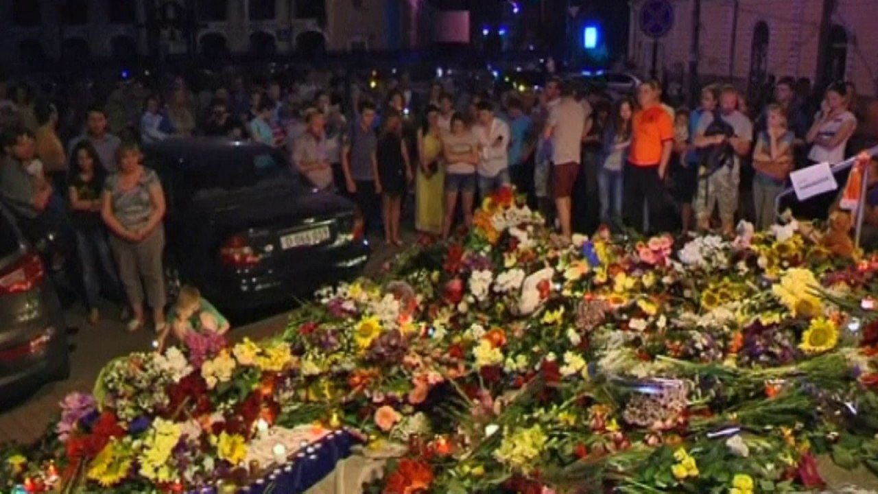 Flight MH17: Ukraine releases video of 'Buk missile unit'