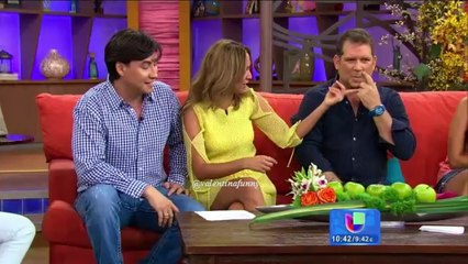 William Levy recibió a una bella mujer en su camerino || DA: