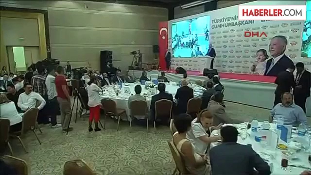 Konya Ekmeleddin İhsanoğlu İftar Programına Katıldı