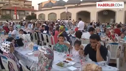 Atalay: ''Türkiye'de sayıları 1 milyonu aşan Suriyeli kardeşlerimiz var'' -