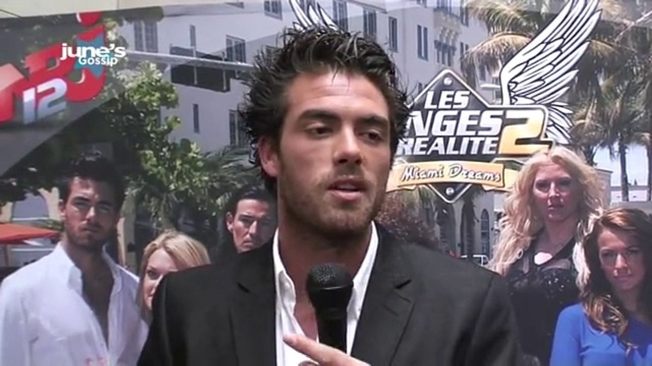 Exclu : Jonathan des Anges de la Télé Réalité 2 : "Je ne peux pas vous dire que j’aime Caroline mais (si) ! " (…) " Je vais continuer à aider Loana ! "