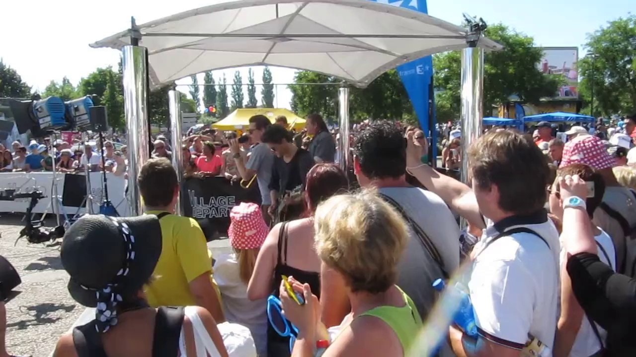 Bénabar - Emission "Village départ" Bourg-en-Bresse - 17.07.2014