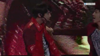 U-KISS Jun's First Japan Stage (click CC for English subs)