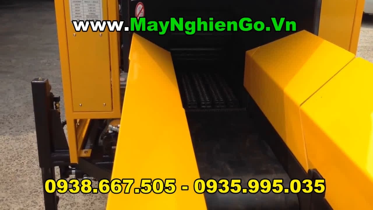 Máy Nghiền Từ Cây Ra Mùn Cưa - Chạy Dầu - BV400