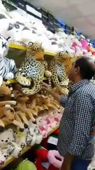 mental man fight with toy.