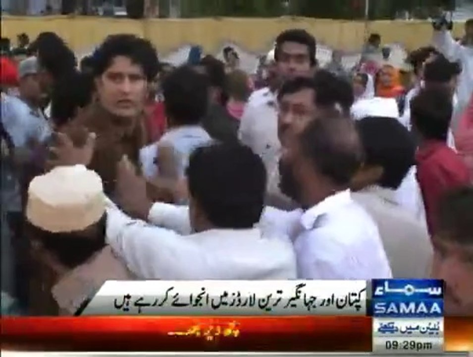 Workers languishing in hot weather, Kaptan enjoying himself in london (Samaa News Report)