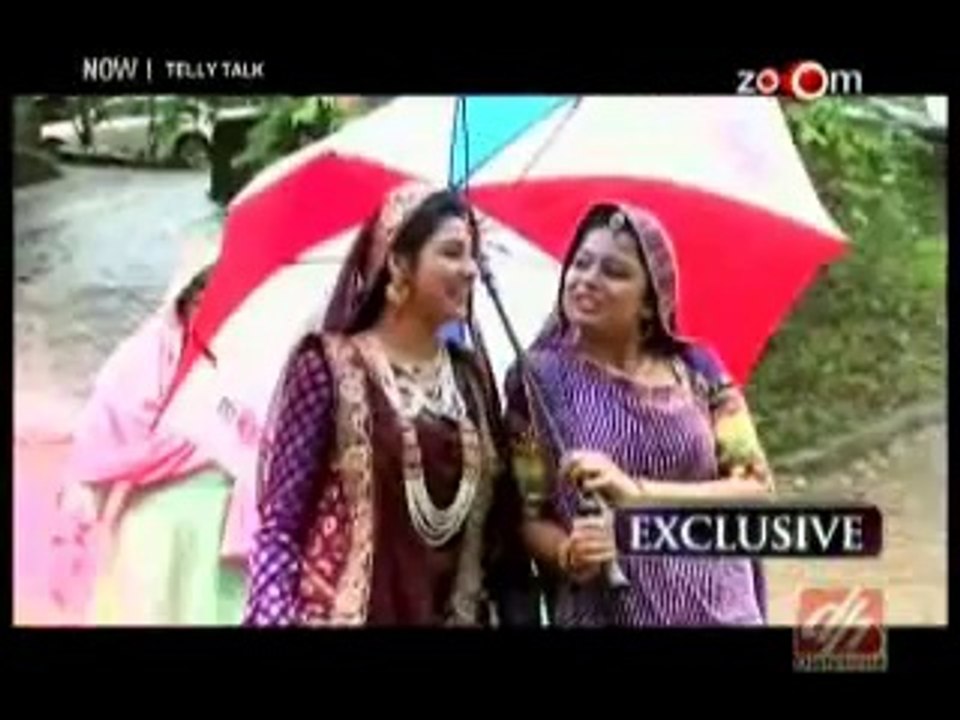 Jodha Akbar 19th july 2014 This is how Jodha enjoys the rain