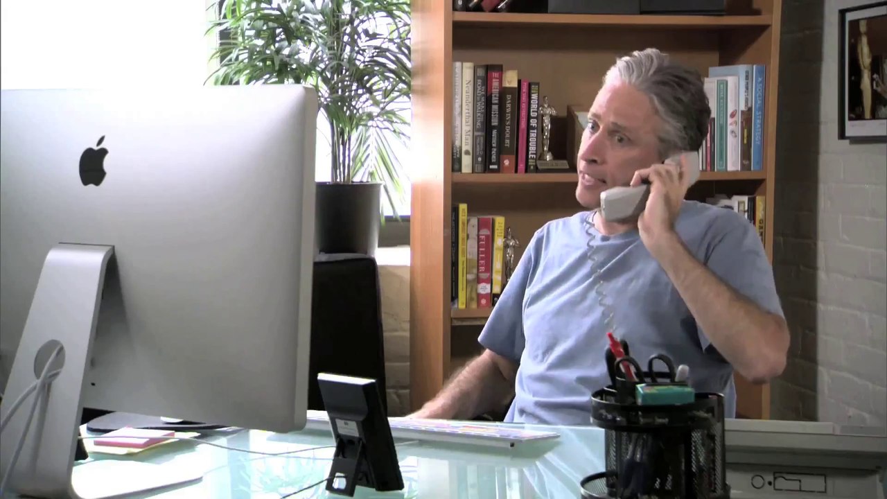 Hilarious Battle : Which Is The Biggest Star Wars Fan