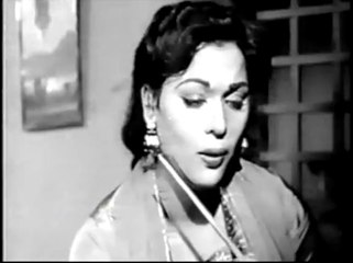 ZUBAIDA KHANNUM - PALLA KHUT KE PHAREIN VE MERE HANIYAN -  FILM - PEENGAN