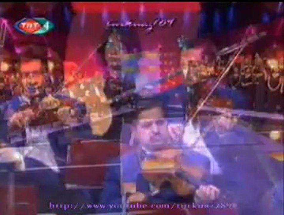 Vedat ÇETİNKAYA-Gölgesinde Mevsimler Boyu Oturduğumuz