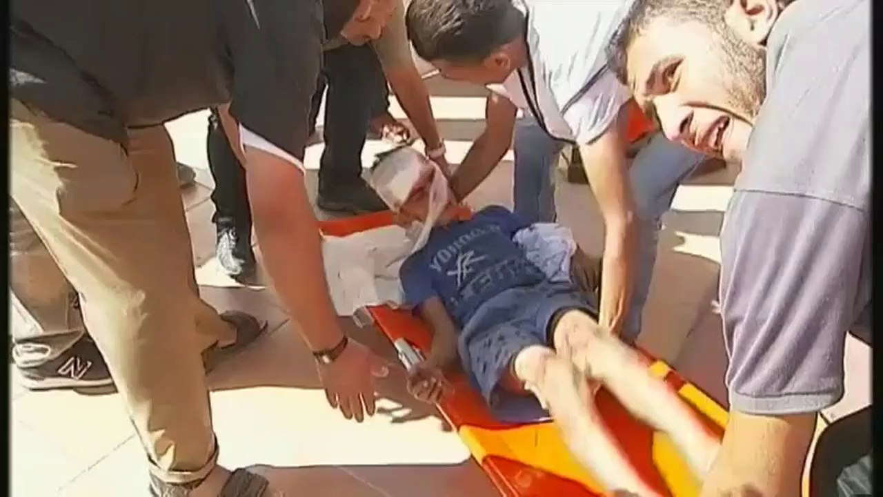 Channel 4 News - More children die as Israel steps up Gaza attacks (16/7/14)