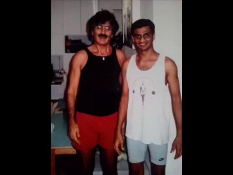 Entrevista Mádhana a Sharath Jois Ahstanga Yoga